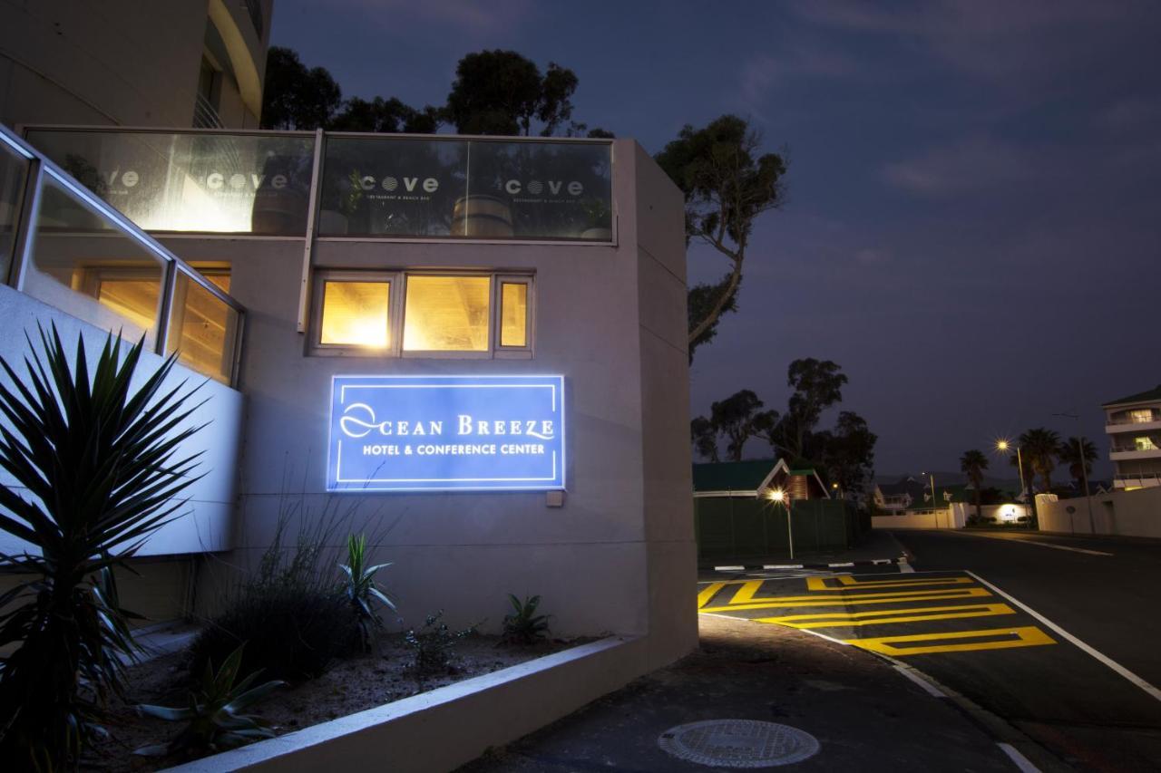 Ocean Breeze Hotel Strand Exterior photo